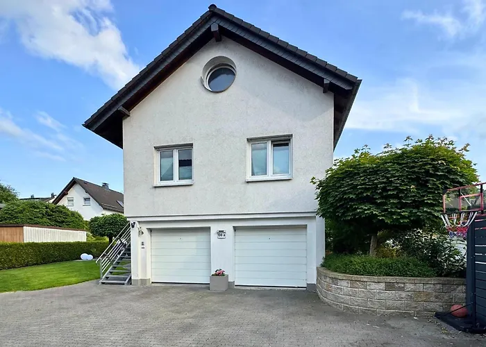 Vakantiehuis In With Ski-storage