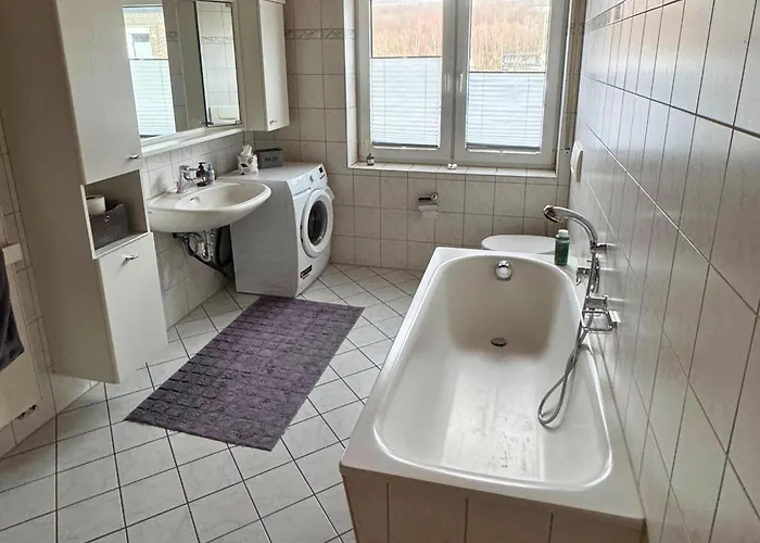 In With Ski-storage *